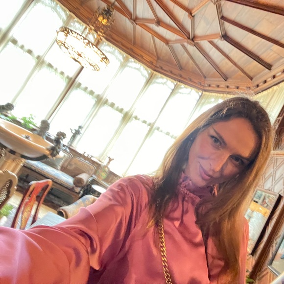 Charm Ruffle mini Dress - Picture 4 of 8